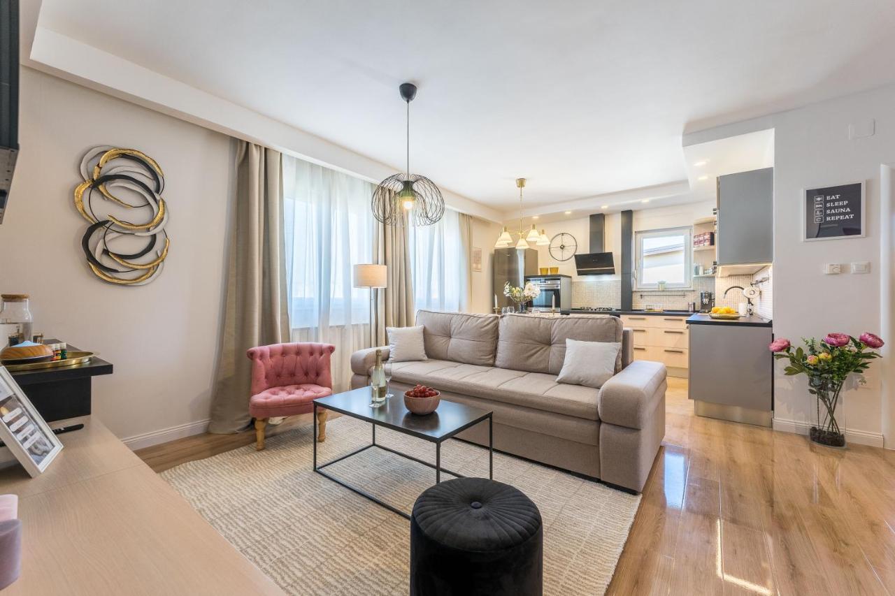 Apartment Emma With Sauna Zagreb Ngoại thất bức ảnh